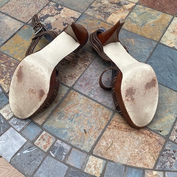 Marc Fisher brown sued heels, Sz 8 worn only a few times. - Picture 7 of 11